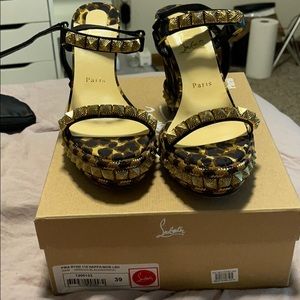 Christian Louboutin Pira Ryad 110 Wedge